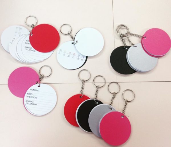LLAVEROS PERSONALIZADOS